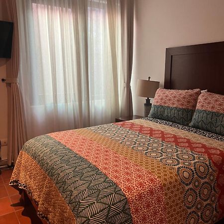 Cousy Condo San Rafael, 3 Blocks From The Parish, Pool, Bbq And Terrace San Miguel de Allende Exterior photo